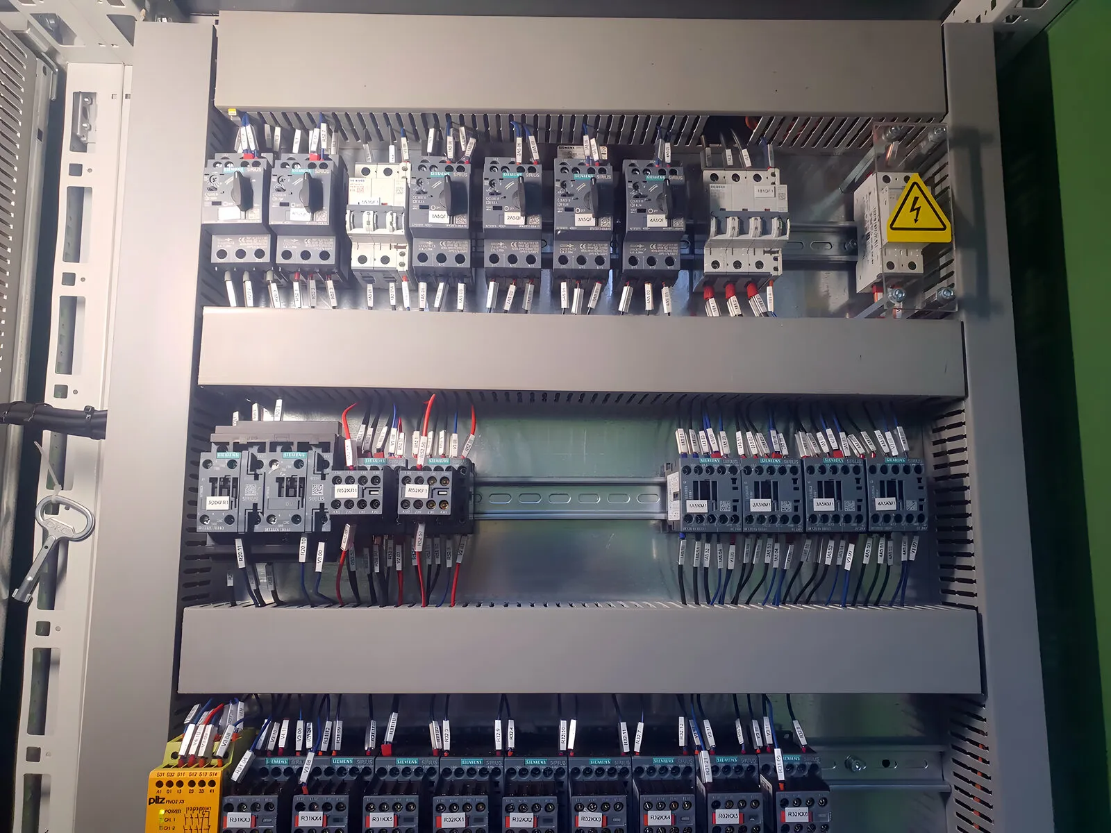 Cablaggio di un quadro di potenza